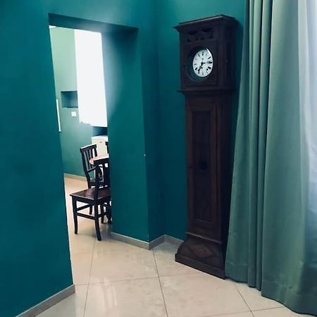 44 Appartamento Nel Centro Di Roma Via Nazionale Exterior foto